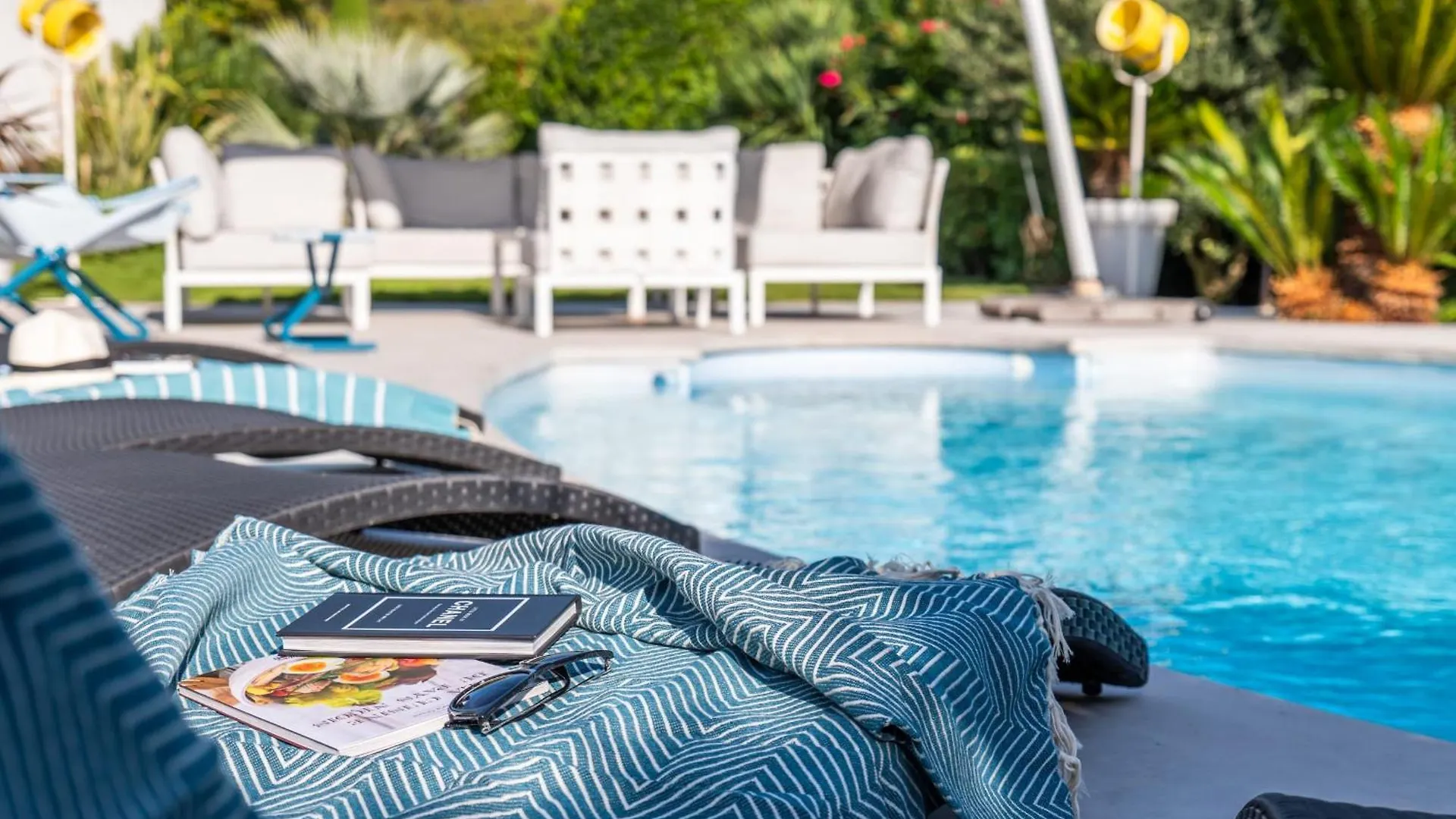 Vacation Villa Swimming Pool And Petanque Court ! Biot