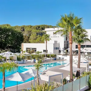 Mouratoglou & Hotel